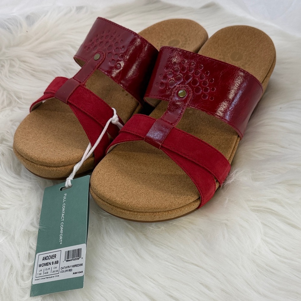 REVITALIGN Women's Vibrant Red Sandals